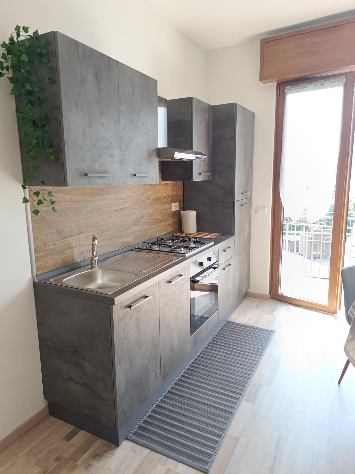 Dudi Jolie Maison - Jacuzzi Lezzeno Exteriör bild